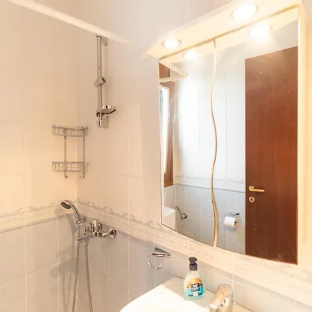 Holiday home Delmare Liaf *