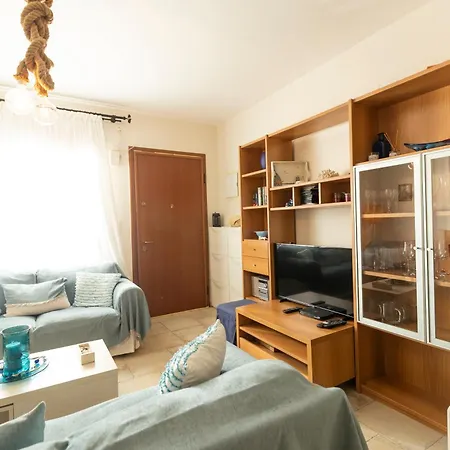 Nyaraló Delmare Liaf *