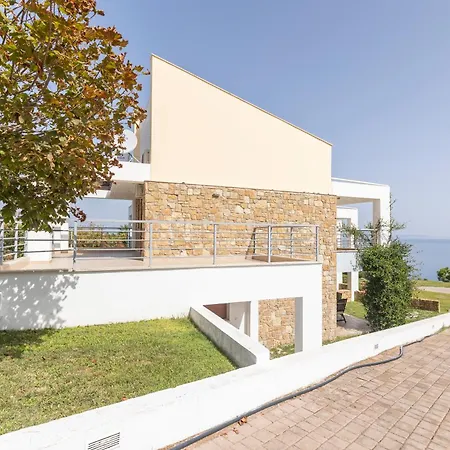 Delmare Liaf Hébergement de vacances Áfitos