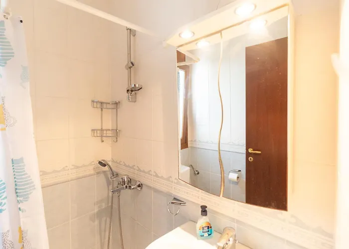 Holiday home Delmare Liaf *